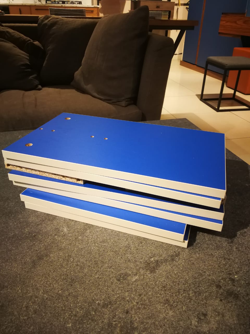 картинка Табуретка универсальная, материал - ЛДСП Egger (Австрия), размер 335х335х445 мм от магазина Kessebohmer.shop