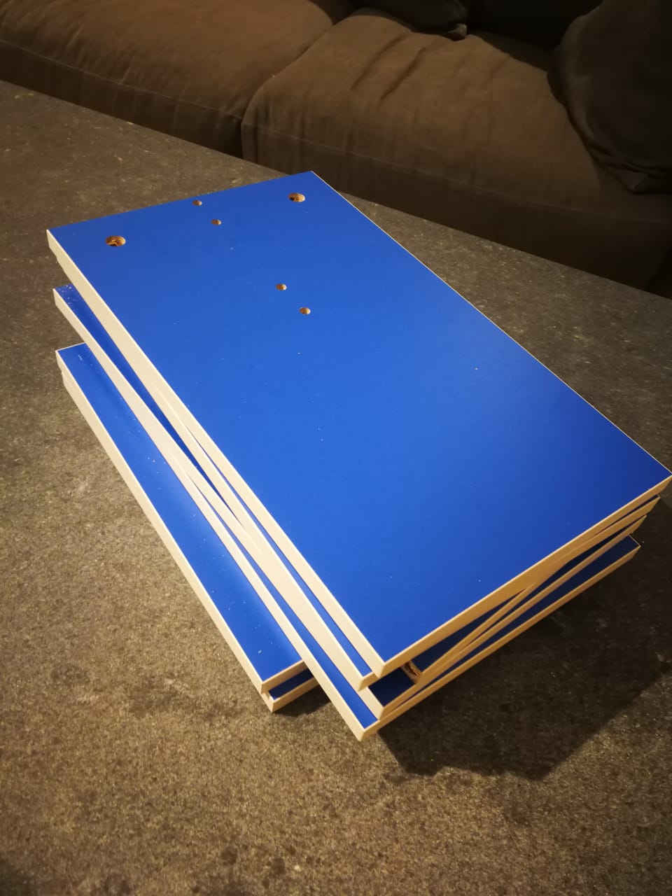 картинка Табуретка универсальная, материал - ЛДСП Egger (Австрия), размер 335х335х445 мм от магазина Kessebohmer.shop