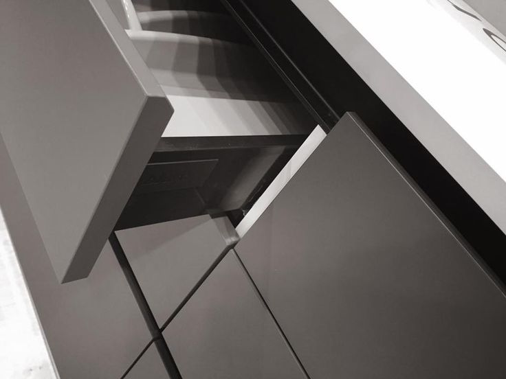 картинка Фасады Fenix (Феникс) от магазина Kessebohmer.shop