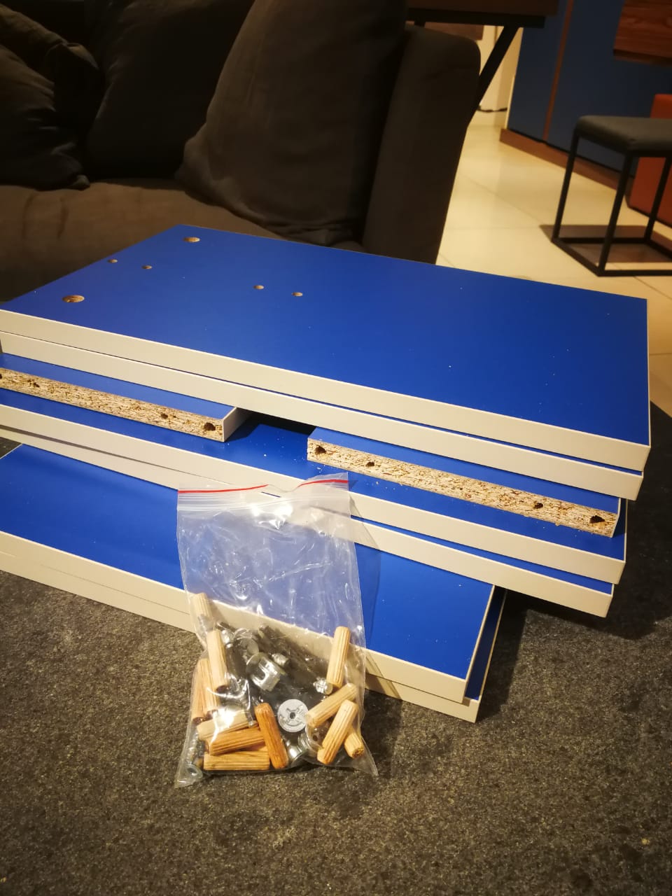 картинка Табуретка универсальная, материал - ЛДСП Egger (Австрия), размер 335х335х445 мм от магазина Kessebohmer.shop