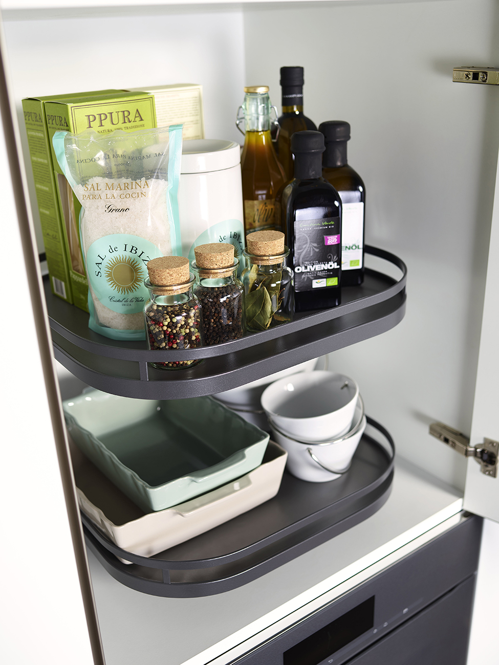 картинка Комплект 2 полки, ТорнМоушн 600 мм, Арена СТИЛЬ, цвет АНТРАЦИТ, цвет дна Антрацит, антислип (2352539846) от магазина Kessebohmer.shop